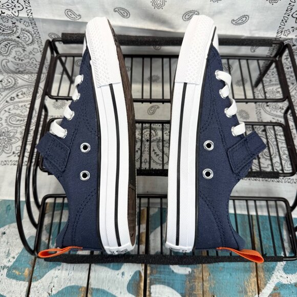 NEW Chuck Taylor All Star Malden Street Easy On Boys Size 1 Blue Sneakers - Picture 9 of 9